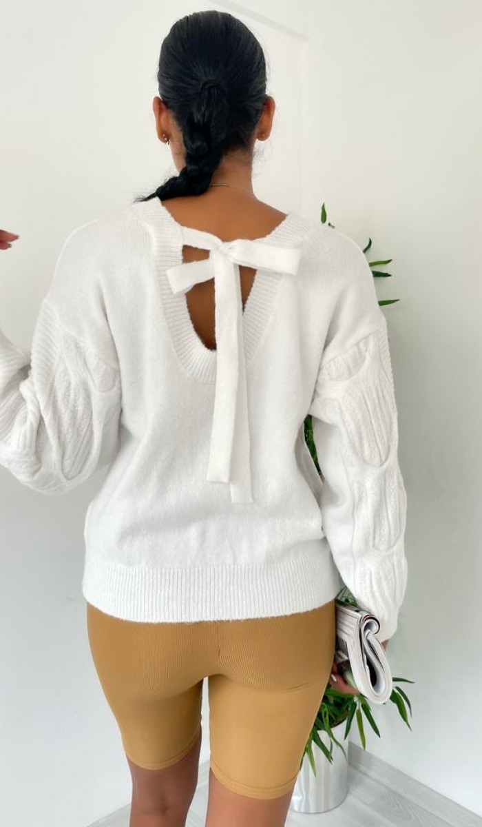 Sırt Detay Triko Kazak 848 - Beyaz Sırt Detay Triko Kazak 848 - Beyaz