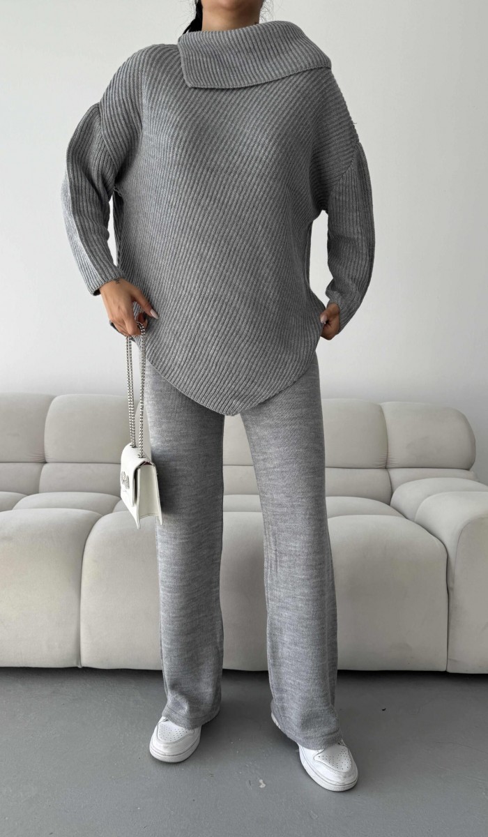 Mektup Yaka Triko Takım 1555 - Gri Mektup Yaka Triko Takım 1555 - Gri