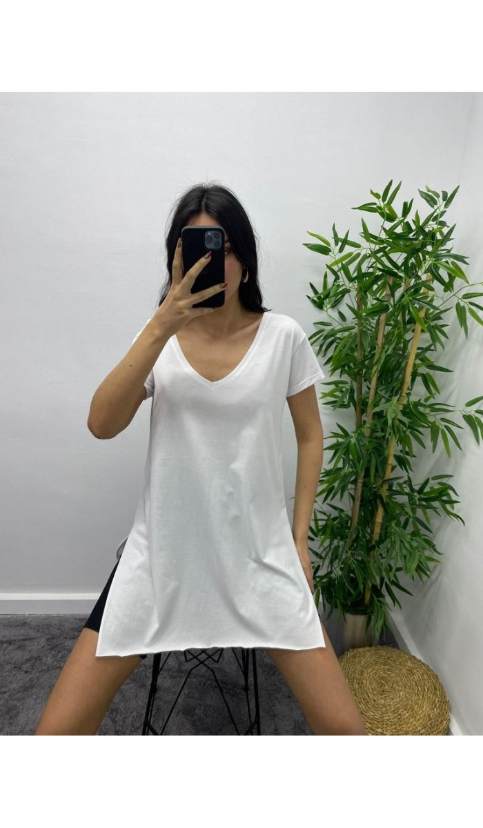 Yırtmaçlı Uzun T-Shirt - Beyaz Yırtmaçlı Uzun T-Shirt - Beyaz