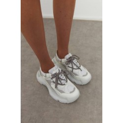 Kadın bağcıklı spor ayakkabı