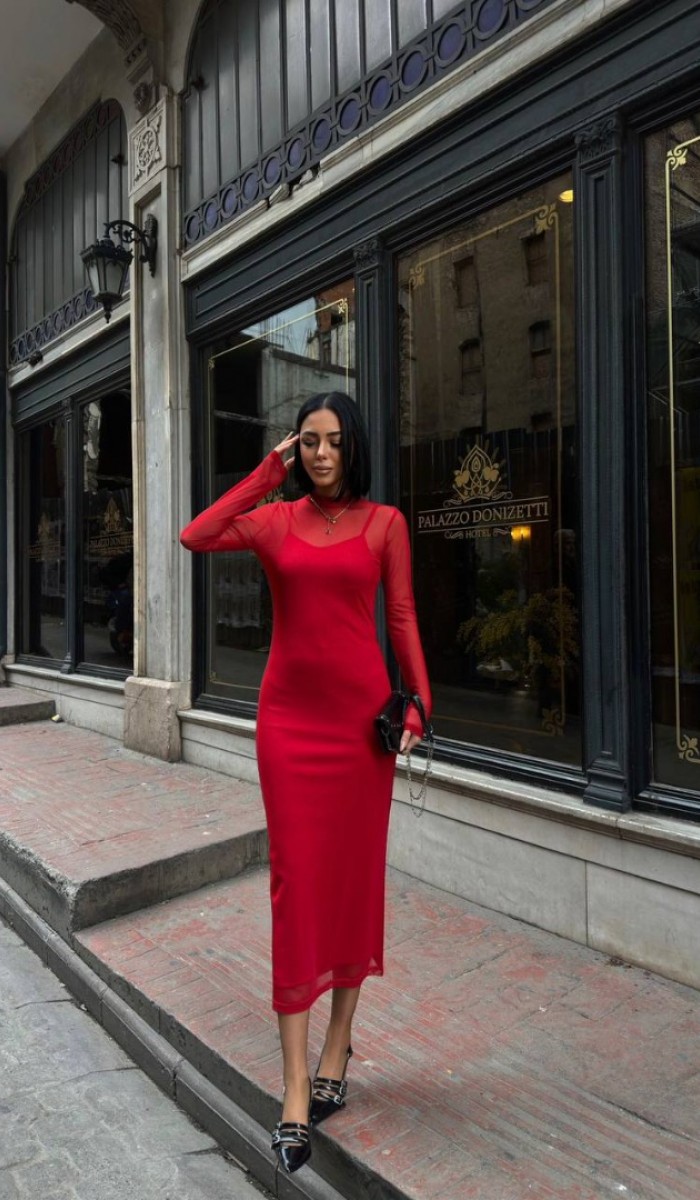 Tül Astarlı Elbise Tül Astarlı Elbise