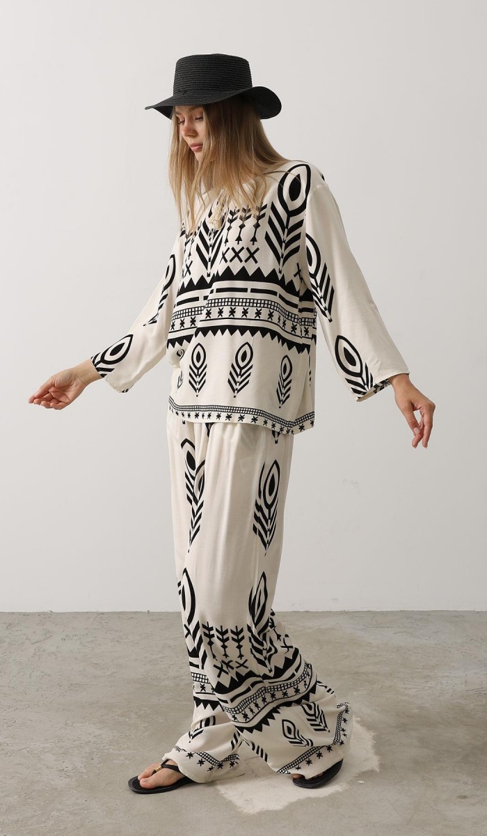 Baskılı Püskül Detaylı Takım - Siyah STD