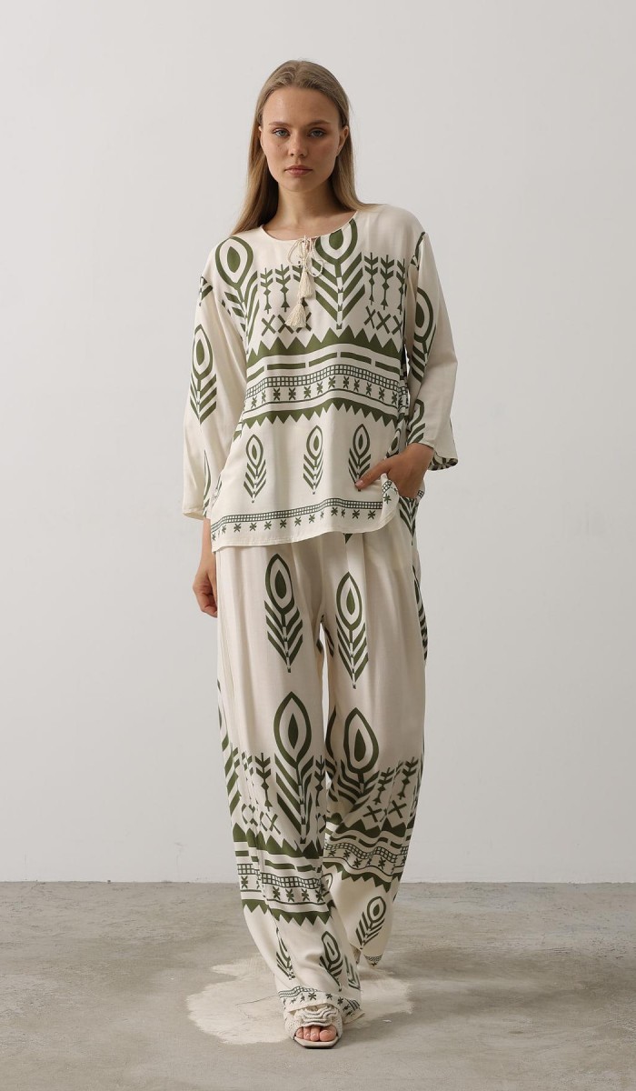 Baskılı Püskül Detaylı Takım - Yeşil STD