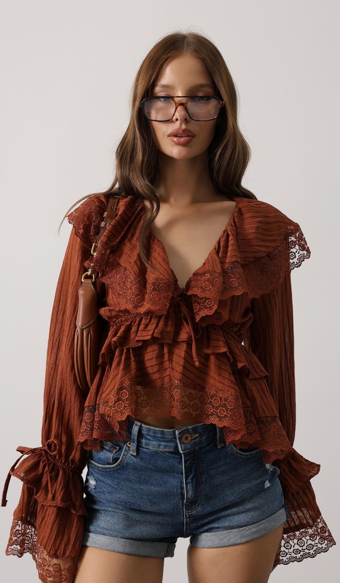 Dantelli Fırfırlı Bohem Bluz - Kahve STD Dantelli Fırfırlı Bohem Bluz - Kahve STD