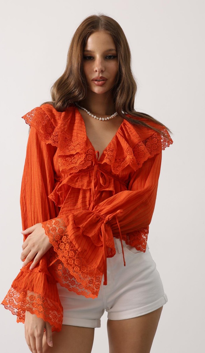 Dantelli Fırfırlı Bohem Bluz - Kırmızı STD Dantelli Fırfırlı Bohem Bluz - Kırmızı STD