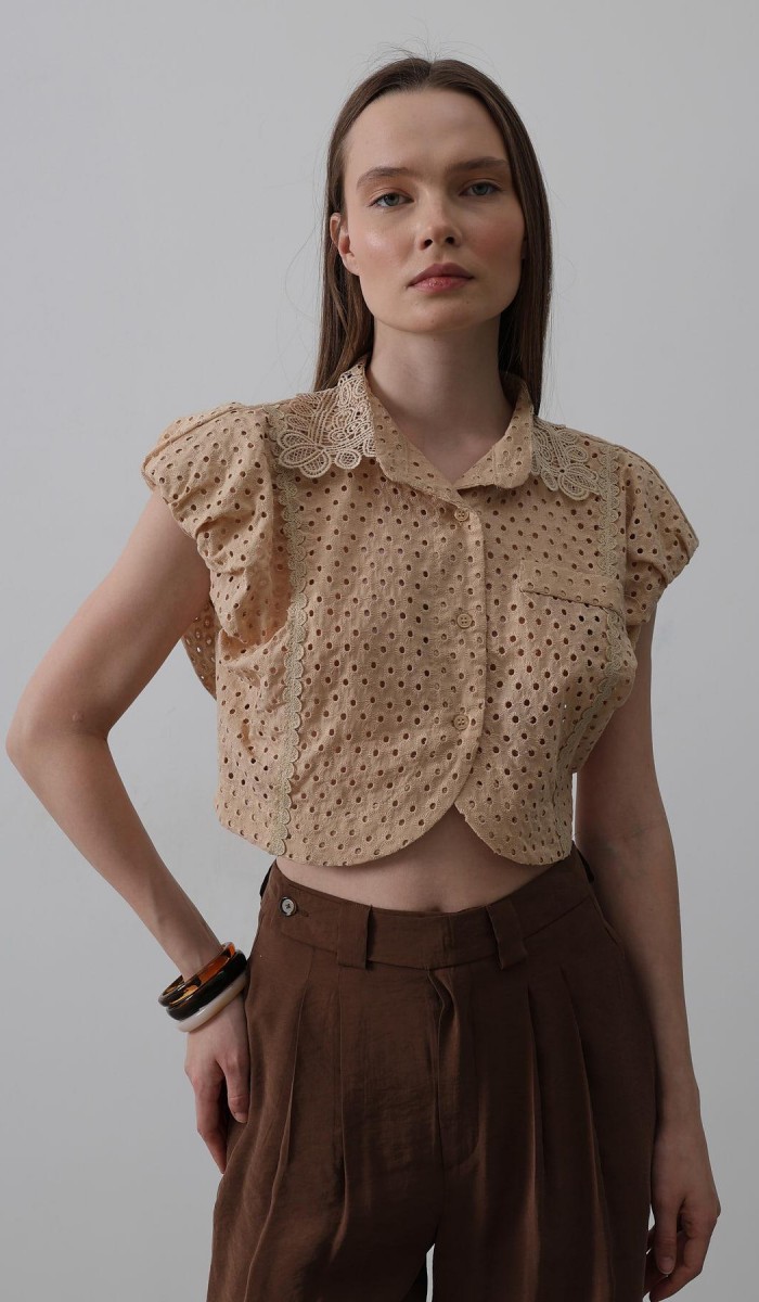 Dantel Yaka Vatkalı Bluz - Taş STD rt20200