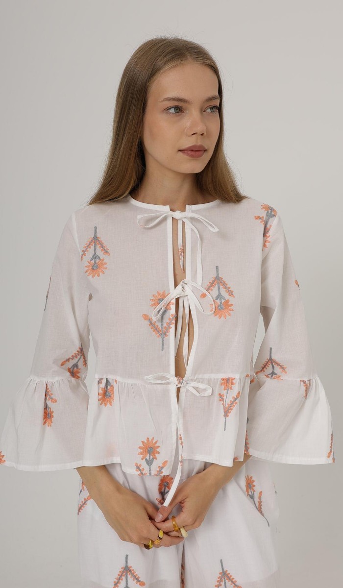 Fiyonk Bağlamalı Brode Bluz - Beyaz STD rt20099