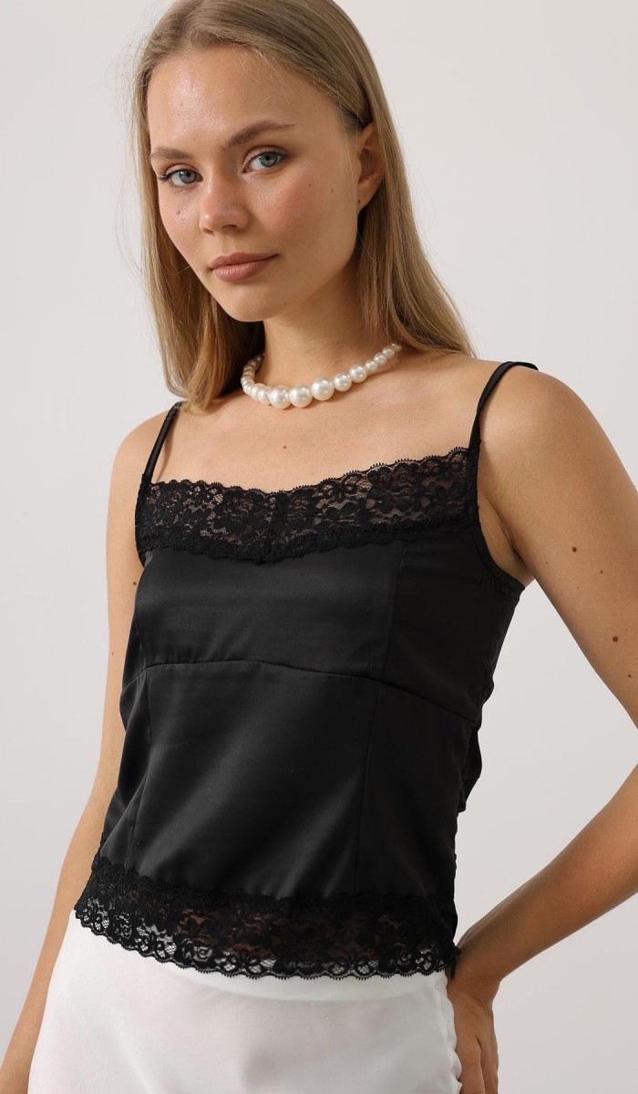 Likralı Saten Bluz - Siyah STD Likralı Saten Bluz - Siyah STD