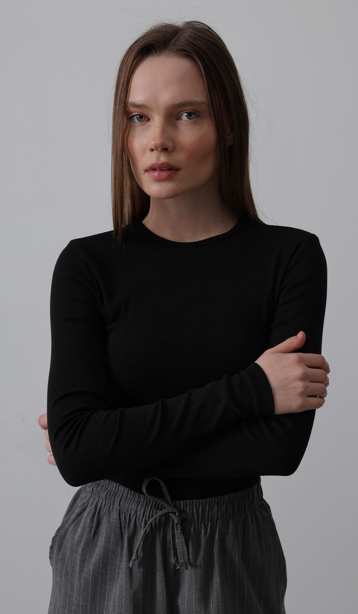 Uzun Kol Crop Top - Siyah STD