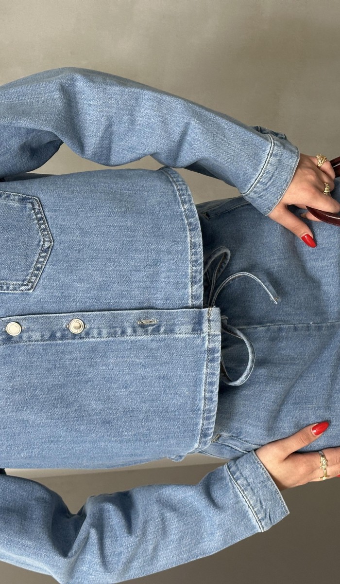 Kadın Ceo Detaylı Light Blue Denim Gömlek