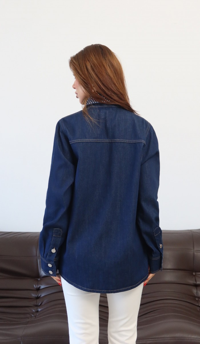 Kadın Yaka Cep Taş Detaylı Rinse Denim Gömlek