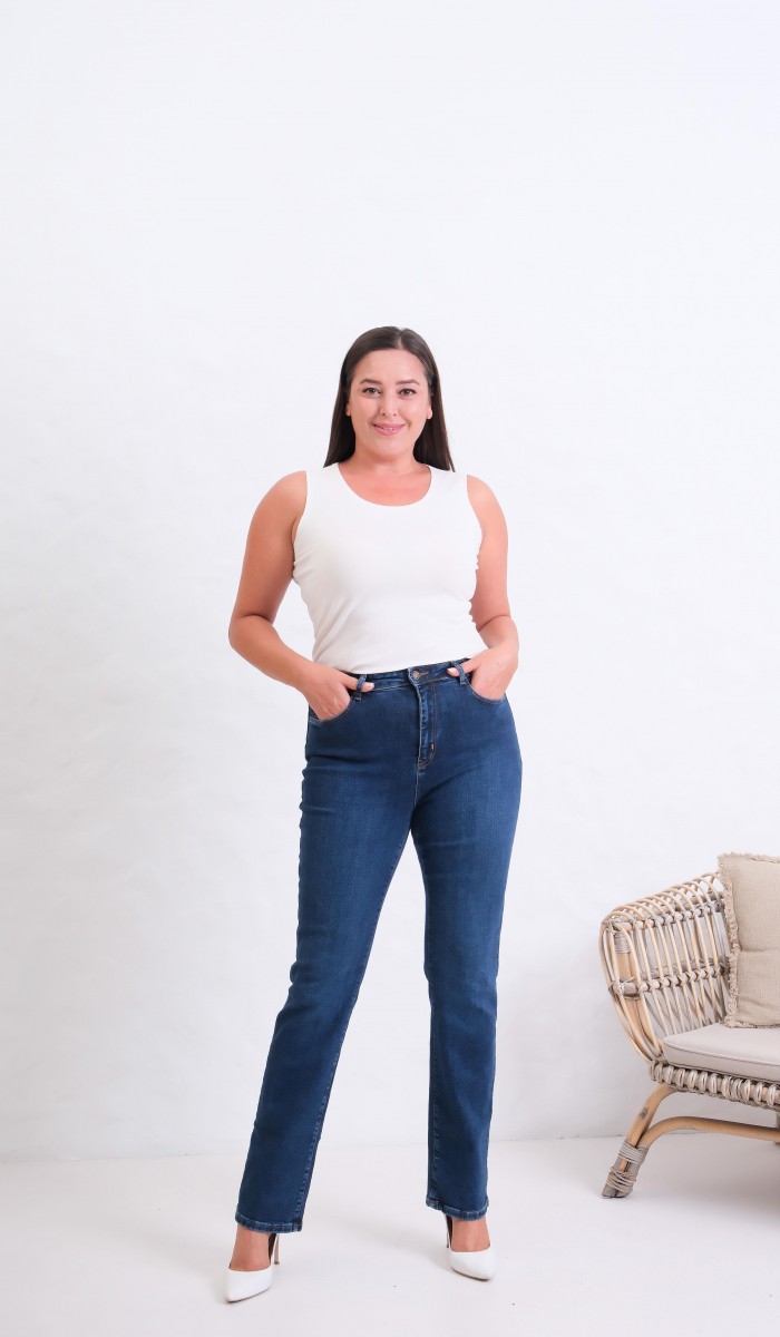Yüksek Bel Boru Paça Battal Kesim Blue Jean Pantolon Yüksek Bel Boru Paça Battal Kesim Blue Jean Pantolon