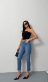 Yüksek Bel Paça Kesik Püskül Detaylı Blue Jean Pantolon
