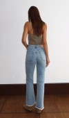 Yüksek Bel Paça Püskül Detaylı Ek Beden Light Blue Jean Pantolon Yüksek Bel Paça Püskül Detaylı Ek Beden Light Blue Jean Pantolon