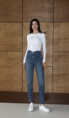 Düğme Detaylı Dark Blue Mom Jean Pantolon
