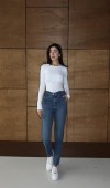 Düğme Detaylı Dark Blue Mom Jean Pantolon