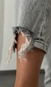 Yüksek Bel Paça Detaylı Açık Gri Mom Fit Jean Pantolon