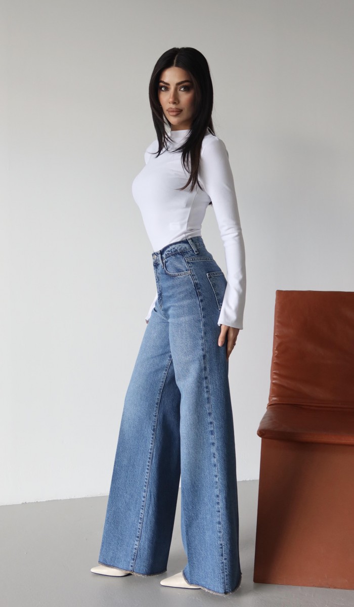 Yüksek Bel Paça Overlok dikim Hafif Pis Dikiş Detaylı Blue Jean Pantolon