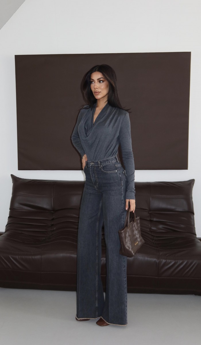 Yüksek Bel Paça Overlok dikim Hafif Pis Dikiş Detaylı Black Jean Pantolon