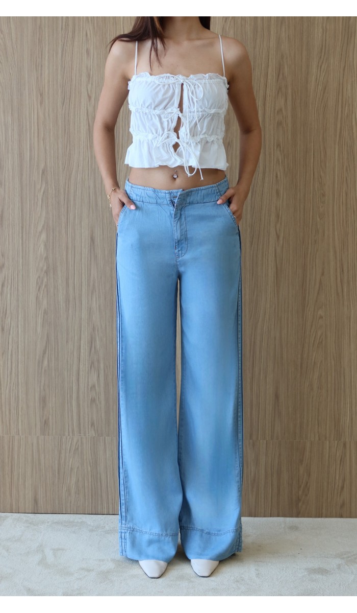 Yüksek Bel Yan Şerit Görünüm Detaylı  Light Blue Tencel Pantolon