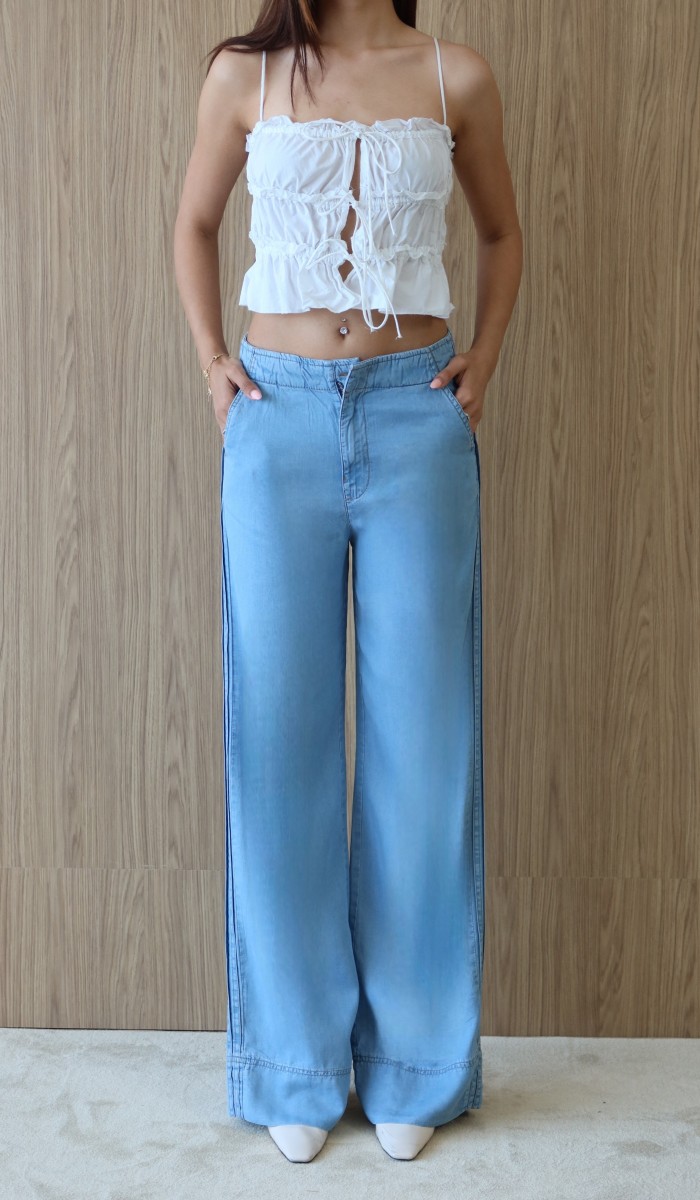 Yüksek Bel Yan Şerit Görünüm Detaylı  Light Blue Tencel Pantolon