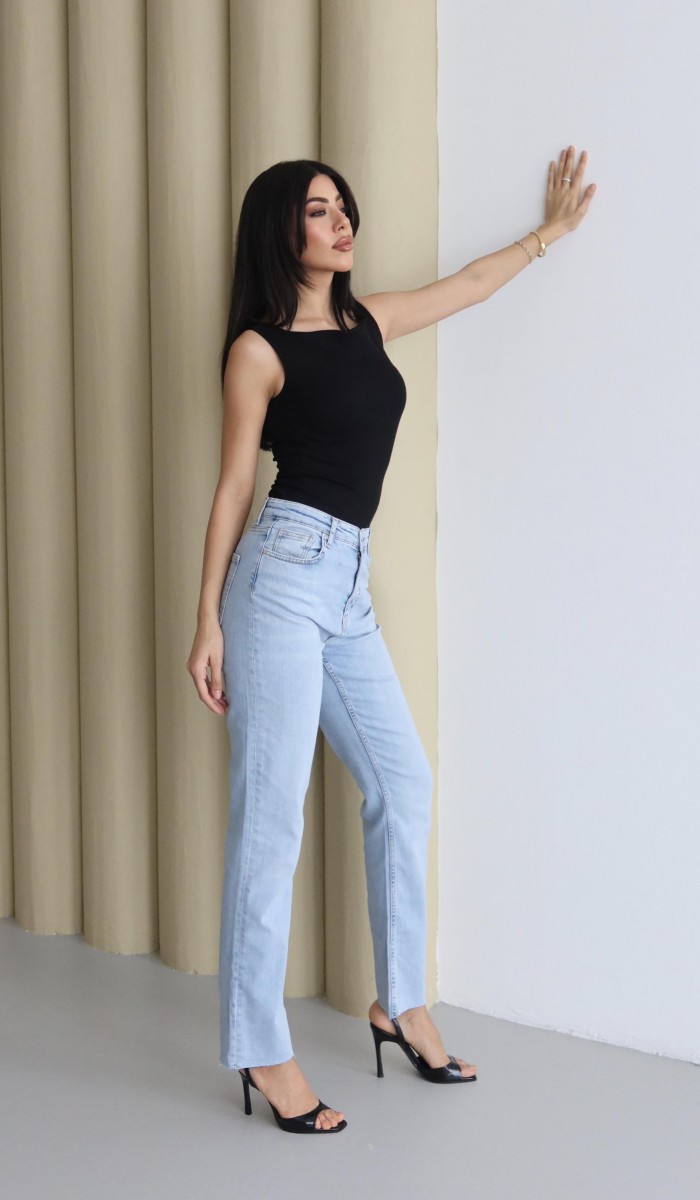 Yüksek Bel Paça Kesik Detaylı Blue Jean Pantolon