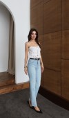 Yüksek Bel Paça Kesik Detaylı Light Blue Kemerli Jean Pantolon