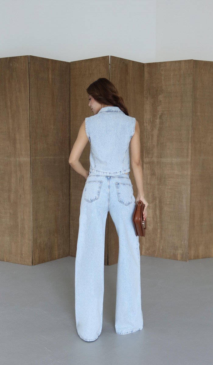 Yüksek Bel Wideleg Kalıp Jean  5 Düğmeli Gömlek Yaka Yelek  Light Blue Jean Takım