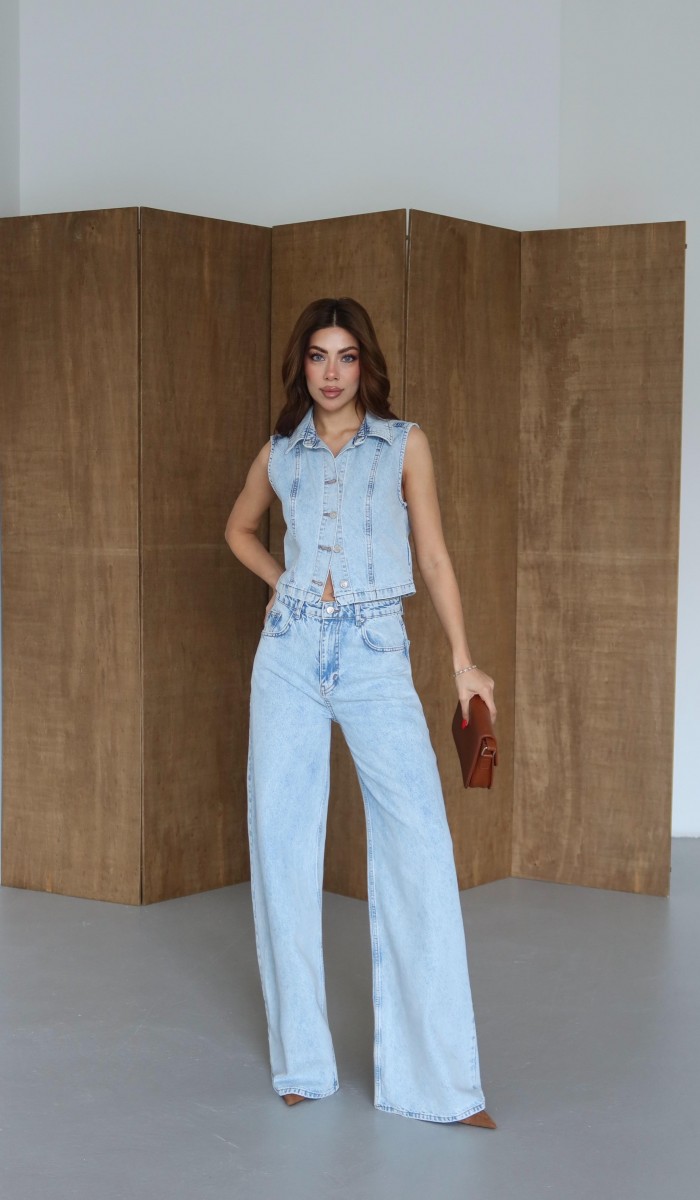 Yüksek Bel Wideleg Kalıp Jean  5 Düğmeli Gömlek Yaka Yelek  Light Blue Jean Takım