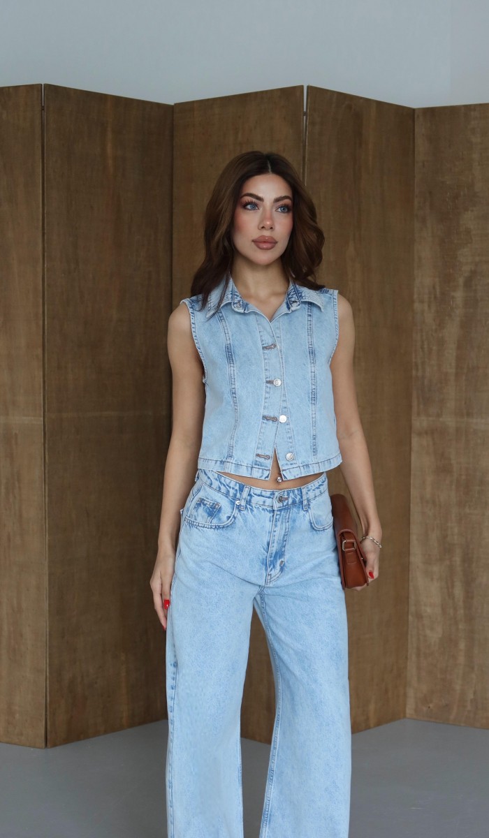 Yüksek Bel Wideleg Kalıp Jean  5 Düğmeli Gömlek Yaka Yelek  Light Blue Jean Takım