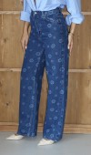 Yüksek Bel Geniş Kesim Çiçek Desenli Dark Blue Jean Pantolon Yüksek Bel Geniş Kesim Çiçek Desenli Dark Blue Jean Pantolon
