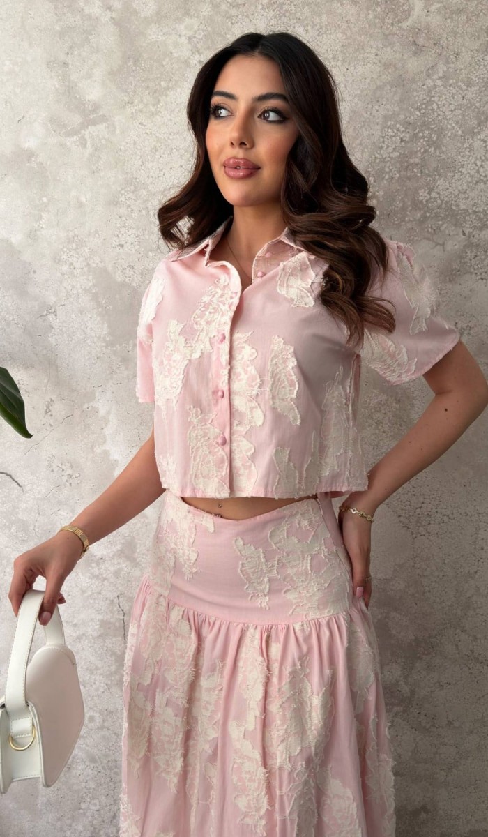 Pembe Gömlek Ve Korsajlı Etek Takım L