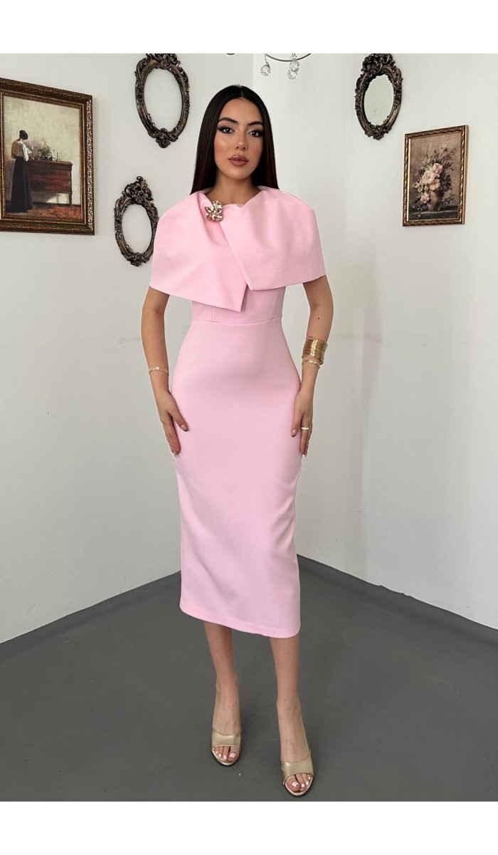Pembe Tek Tokalı Pelerinli Elbise L