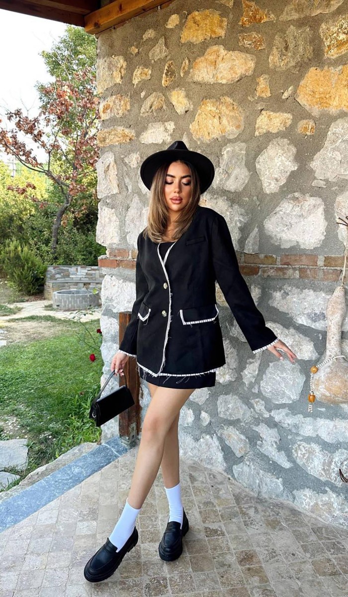 Siyah Çizgili Astarlı Garnili Süet Ceket L