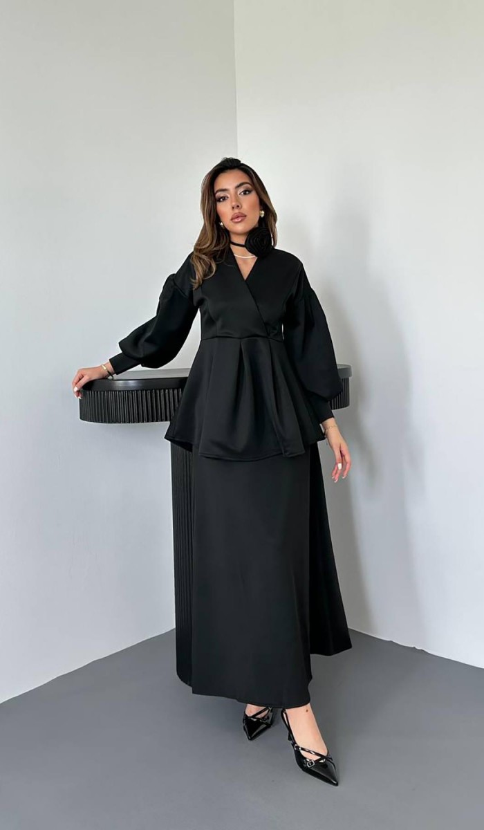 Siyah Gül Detaylı Takım L