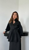 Siyah Gül Detaylı Takım L