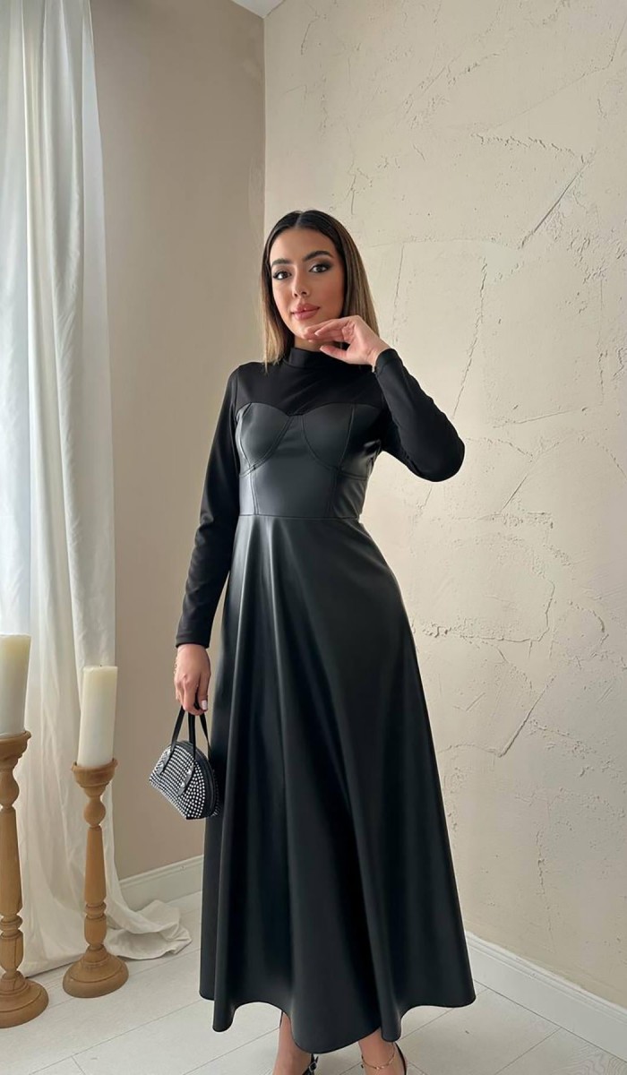 Siyah Kalp Yaka Deri Elbise L