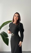 Siyah Kol Tepesi Pileli Kemerli Elbise L