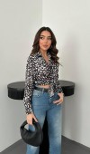 Siyah Leopar Desenli Saten Gömlek L