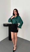 Zümrüt Kolları Tüylü Saten Crop L