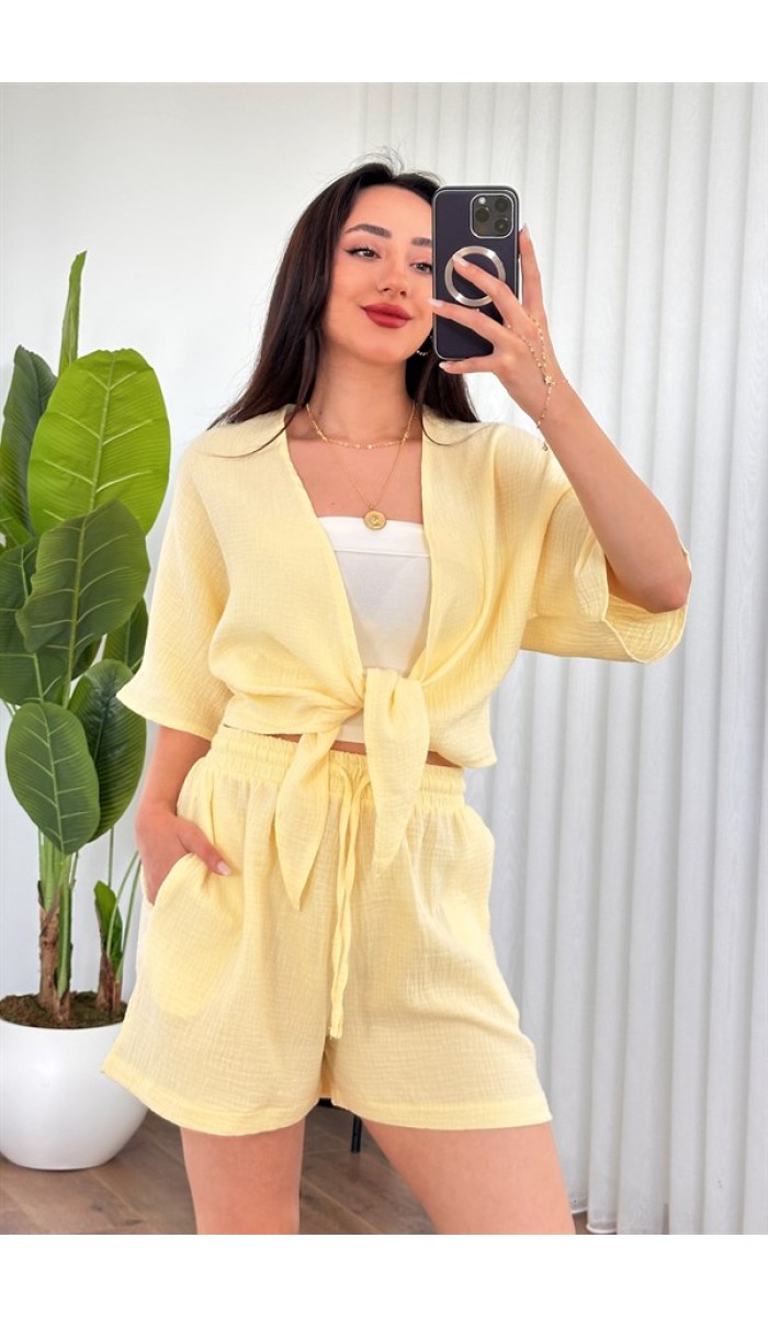 Müslin Önden Bağlamalı Kısa Model Toptan Sarı Kimono Sarı Müslin Önden Bağlamalı Kısa Model Toptan Sarı Kimono Sarı
