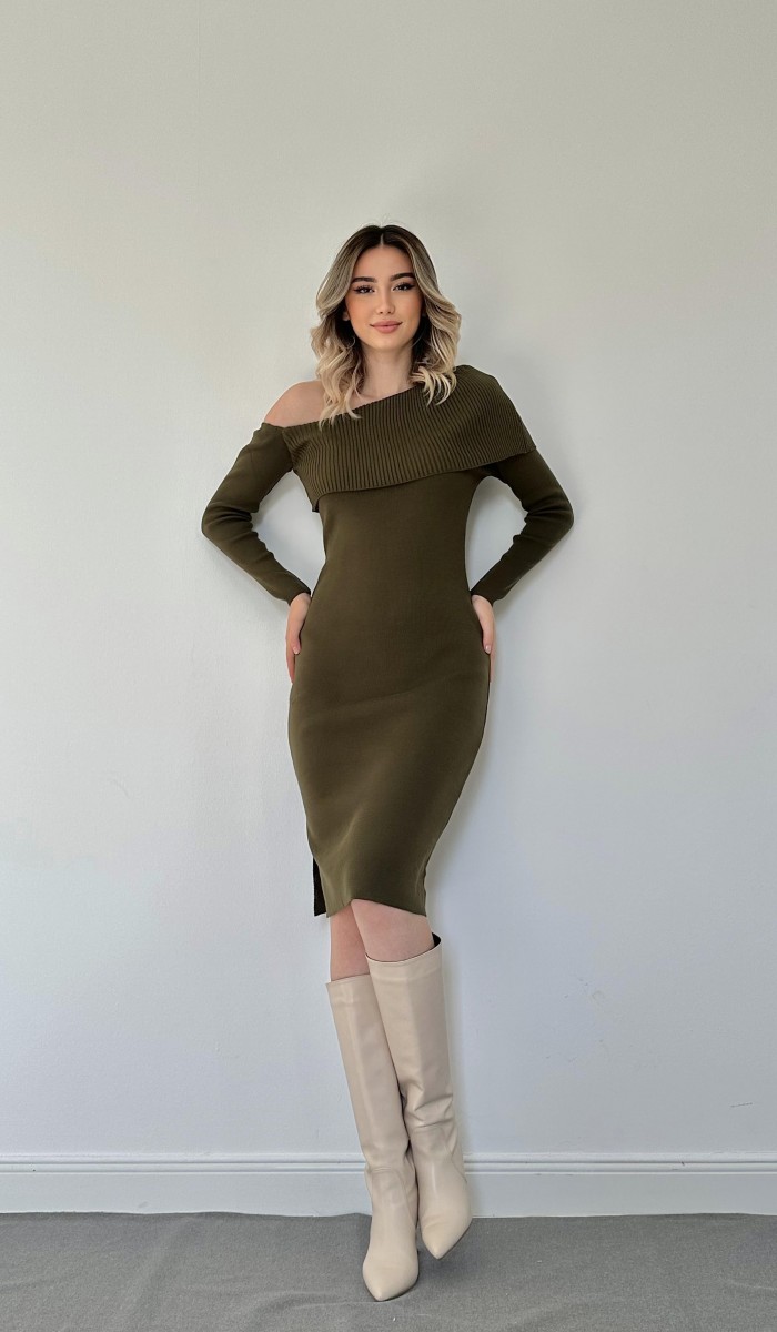 Düşük Omuz Mini Triko Elbise - Haki Düşük Omuz Mini Triko Elbise - Haki