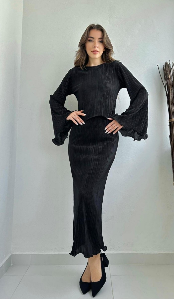 Piliseli Bluz Ve Etek Takım - Siyah