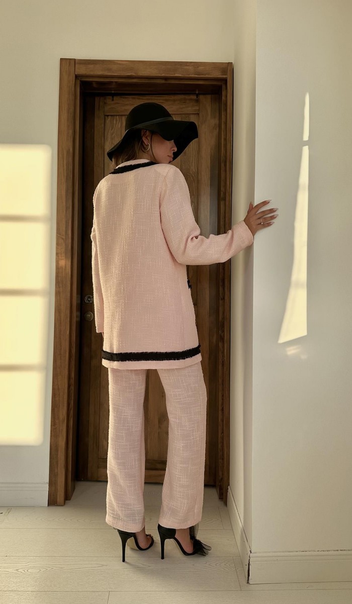 Şeritli Yakasız Ceket Ve Pantolon Takım - Pembe TAKIM