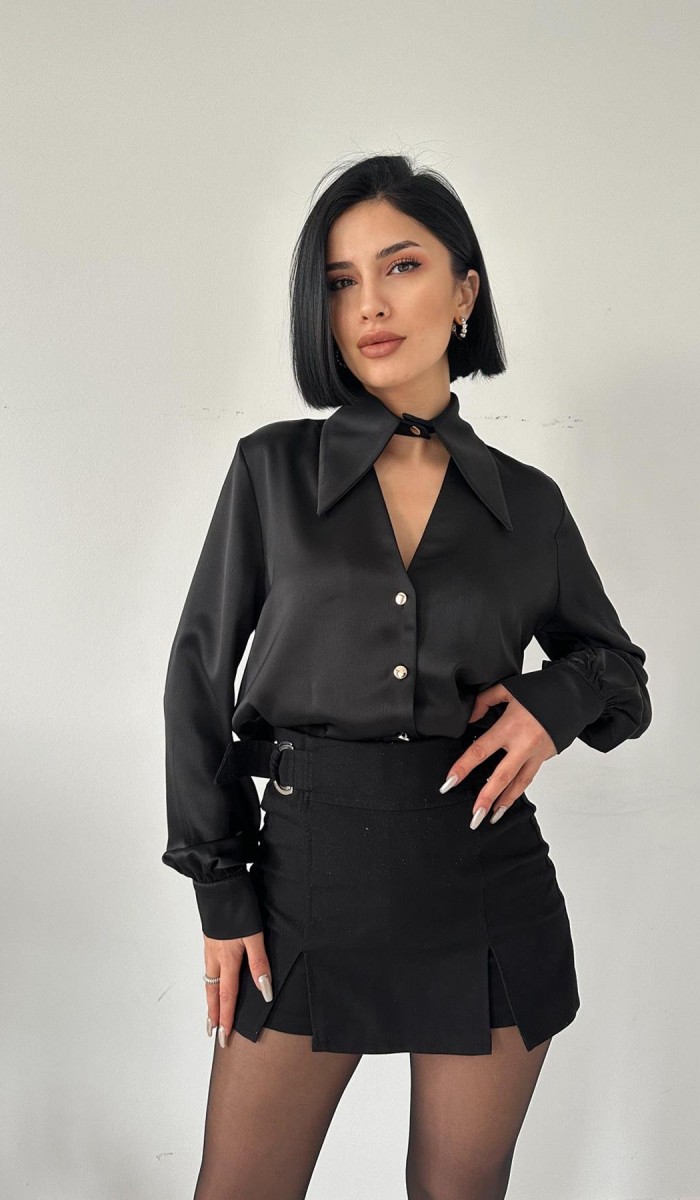 V Patlı Yakalı Saten Gömlek - Siyah
