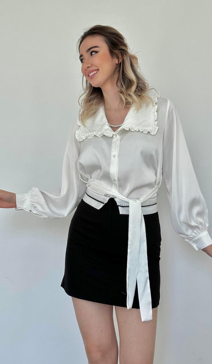 Yakası Fırfırlı Kuşaklı Saten Gömlek - Beyaz